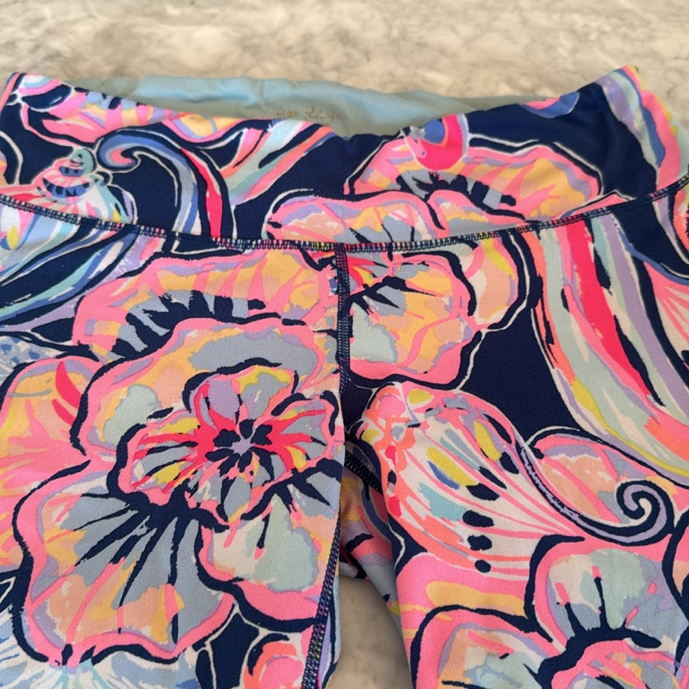Lilly Pullitzer leggings - Picture 3 of 6